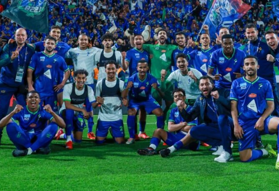 مدرب الفتح يمنح اللاعبين راحة