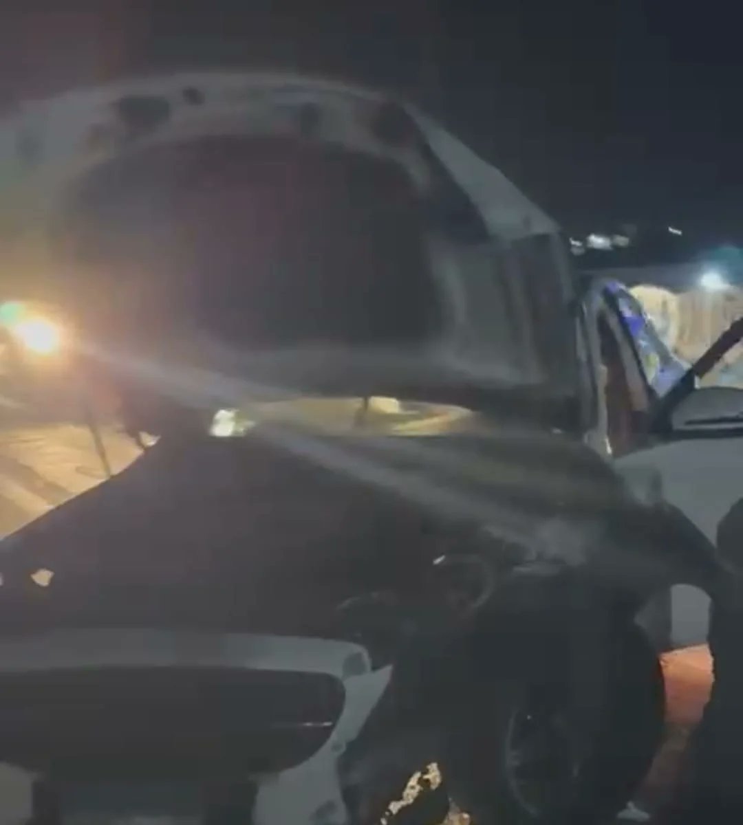 فنان مصري يتعرض لحادث سير مروع ..صور