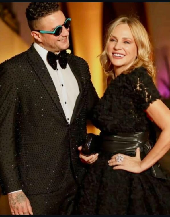  أحمد الفيشاوي يوجه رسالة حب لـ شيرين رضا ويثير الجدل .. صورة