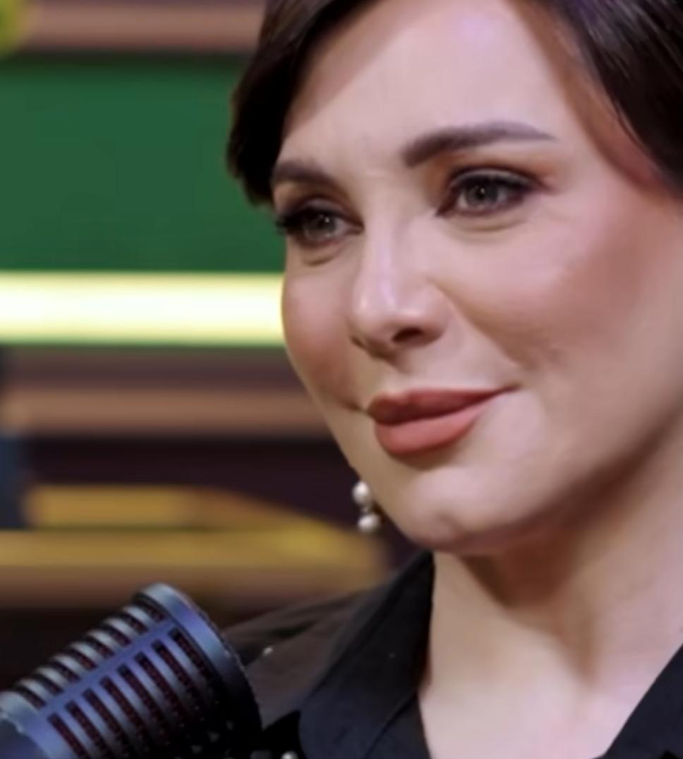 سلاف فواخرجي تكشف حقيقة علاقتها بـ ماهر الأسد .. فيديو