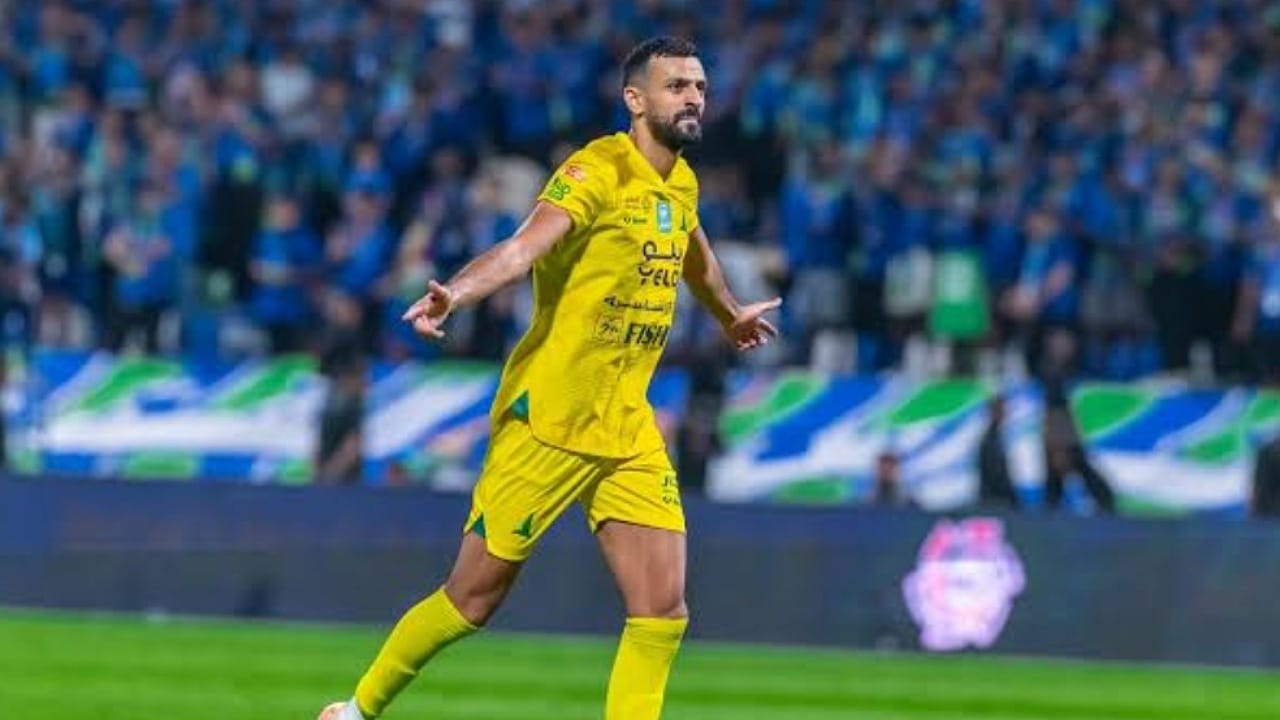 إدارة الأخضر تطلب جوازي ثنائي الخليج قبل مواجهة الصين .. فيديو