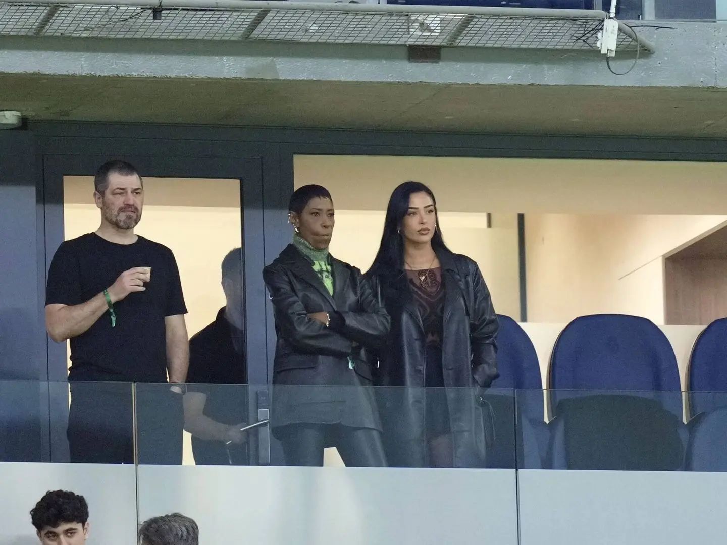 هوس صديقة بيلينغهام يجتاح إنستغرام