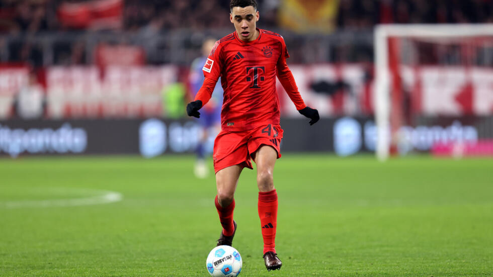 بايرن ميونخ يمدد عقد موسيالا حتى 2030