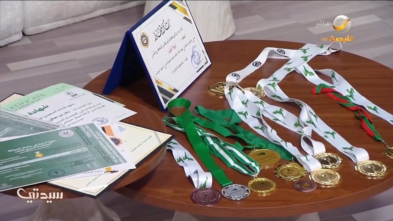  قصة نجاح شقيقان في لعبة الملاكمة التايلاندية من الشغف إلى التتويج بالذهب .. فيديو