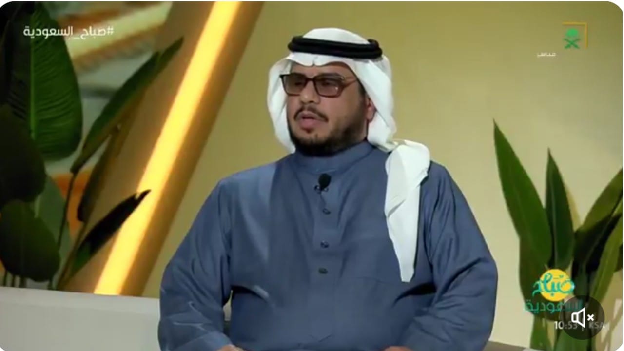 أخصائي يوضح الأعراض الجسدية والنفسية لاضطراب القلق الاجتماعي.. فيديو