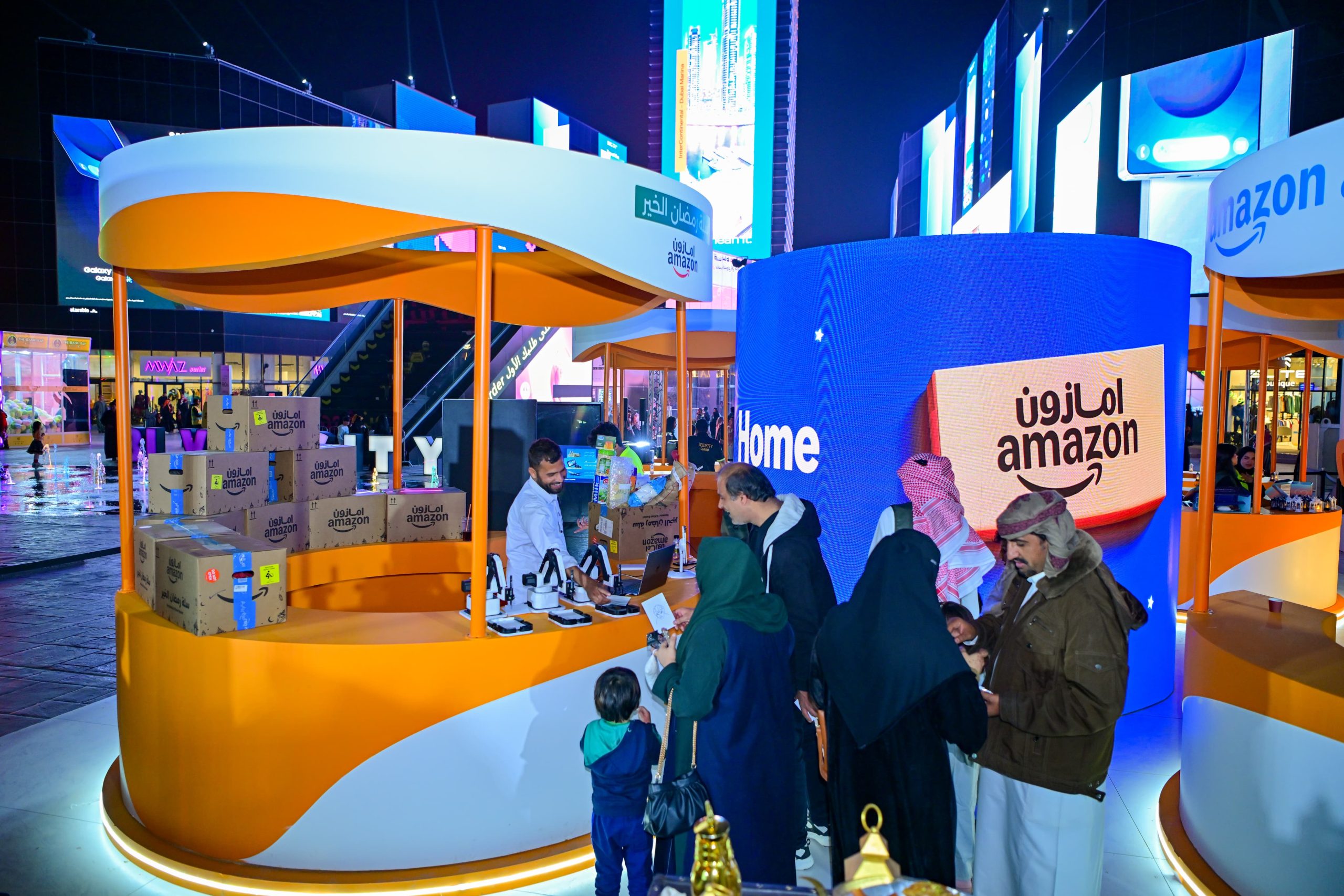 أمازون السعودية تقيم جناح خاص في البوليفارد سيتي بمناسبة يوم التأسيس.. صور