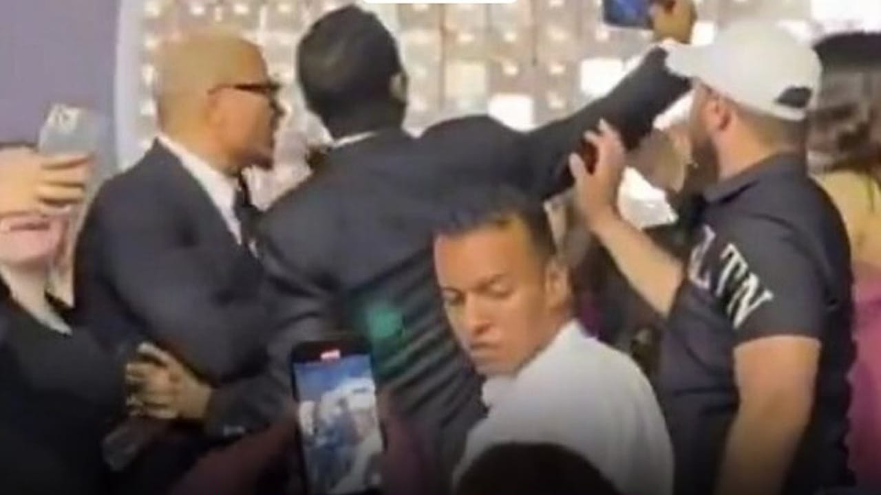 تأييد تغريم عمرو دياب في واقعة الصفع