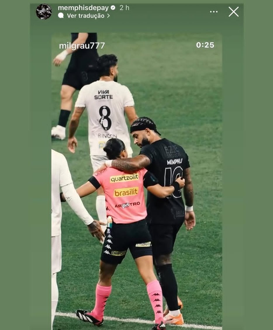 تصرف ديباي مع حكمة المباراة يثير استياء الجماهير في البرازيل