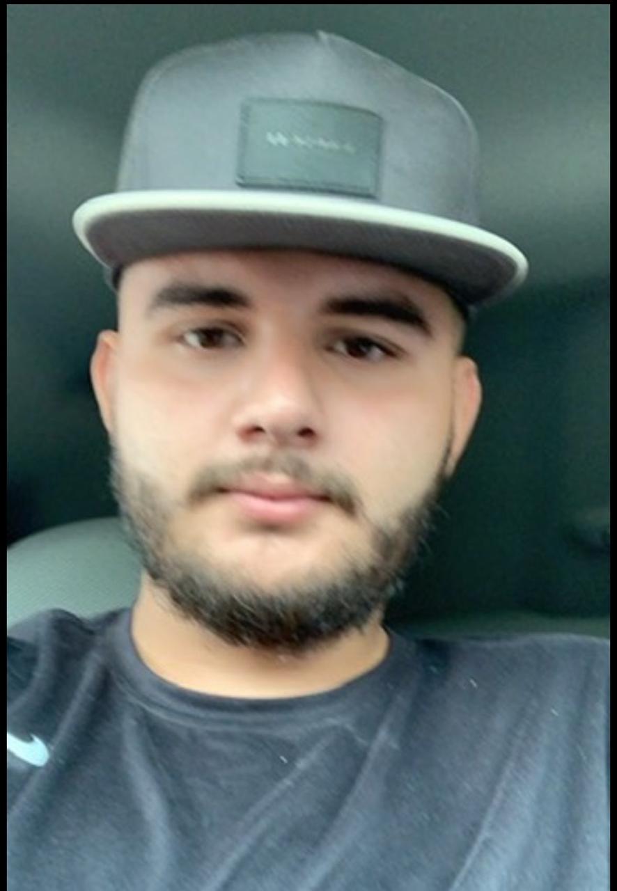 شاب يلقى مصرعه بطريقة مأساوية بعد خسارة أمواله في عملات الميم