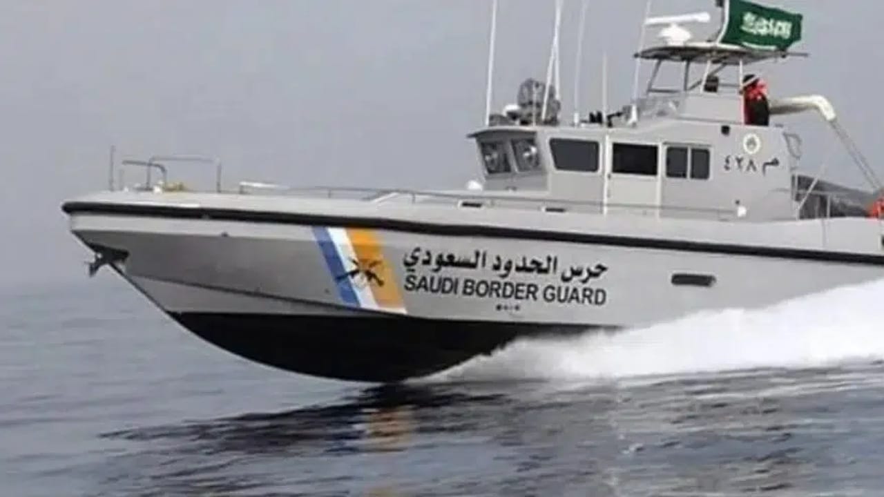 ضبط مخالفًا للائحة الأمن والسلامة لمزاولي الأنشطة البحرية