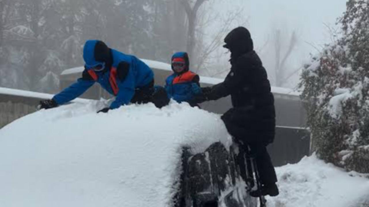 ميريام فارس تستمتع بوقتها على الثلوج