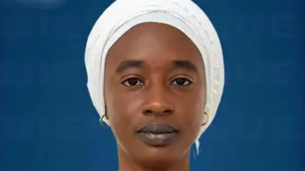 ناد عربي يعين مدربة لفريق الرجال