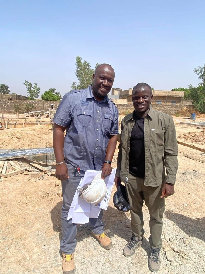 كانتي يتبرع لمركز طبي حديث للأطفال والأسر الفقيرة في مالي