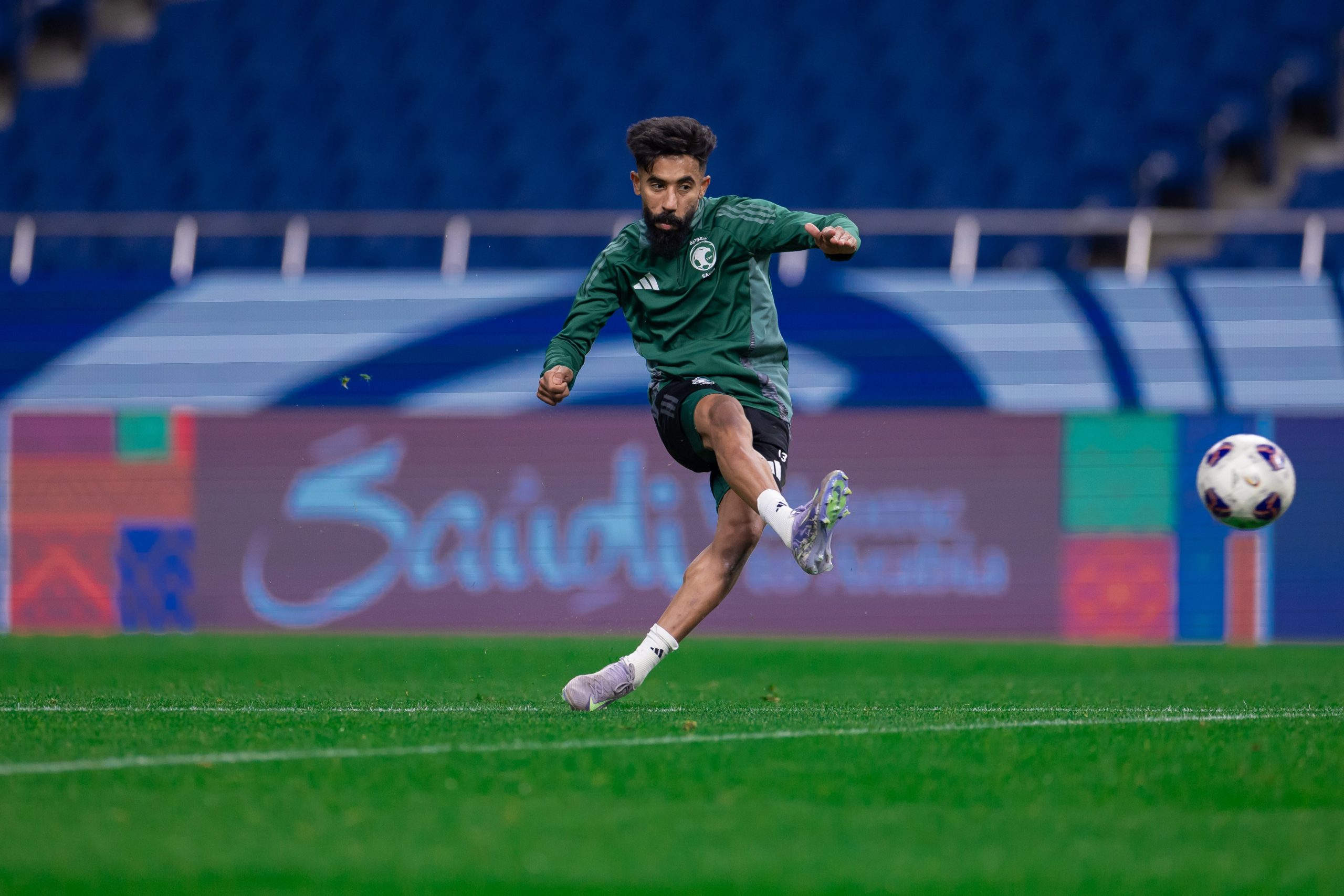 الأخضر يختتم تحضيراته لمباراة اليابان بالمونديال .. صور