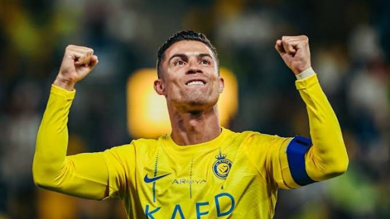 ناد برازيلي يسعى لضم رونالدو