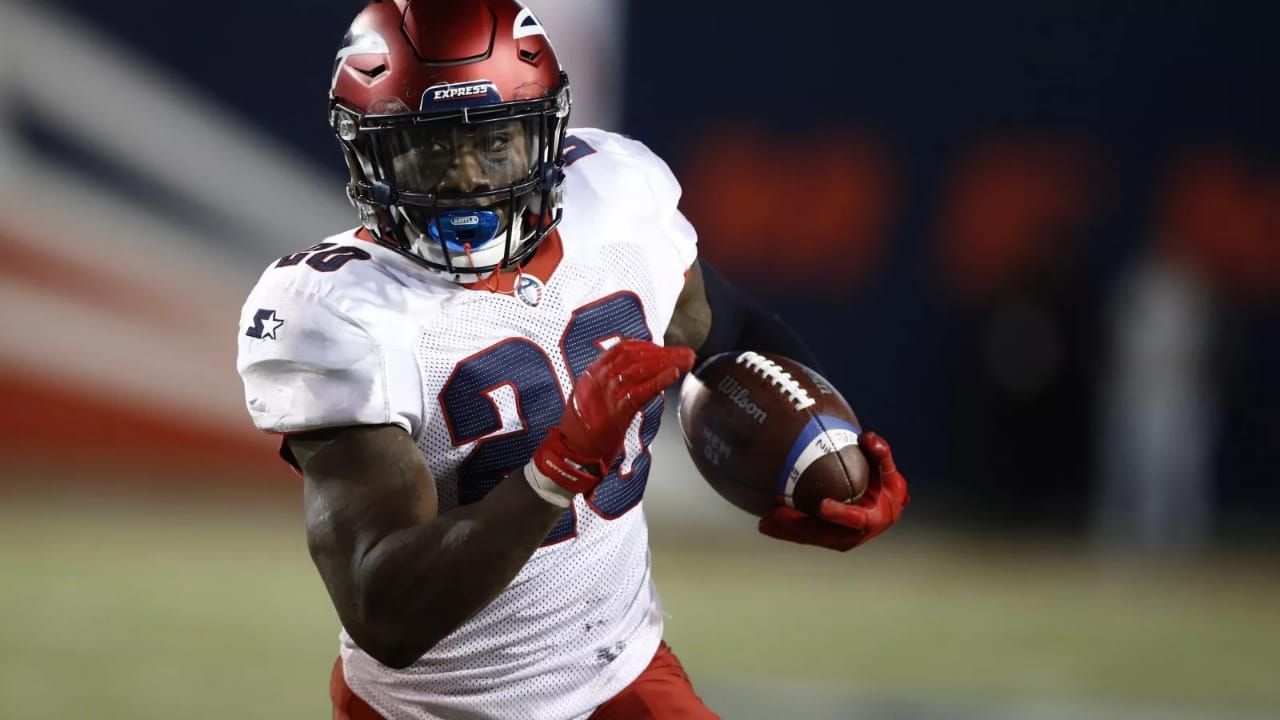 فيديو صادم يكشف اعتداء نجم NFL على صديقته .. فيديو