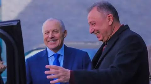 الأهلي المصري يدرس الانسحاب من مباراة القمة بسبب التحكيم