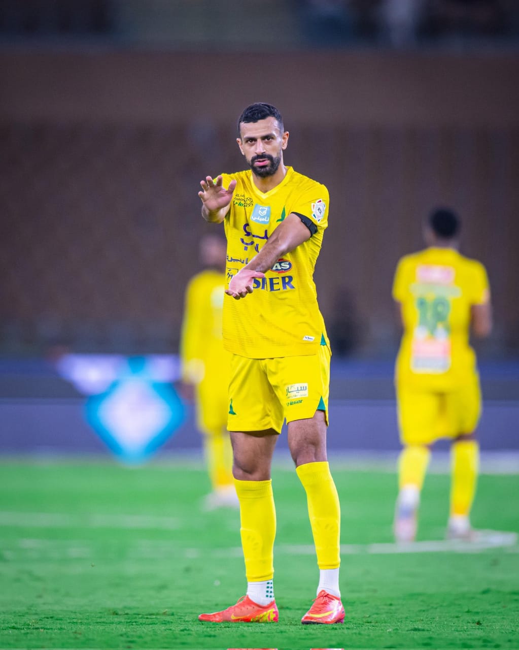 القادسية يحسم صفقة مهاجم الخليج