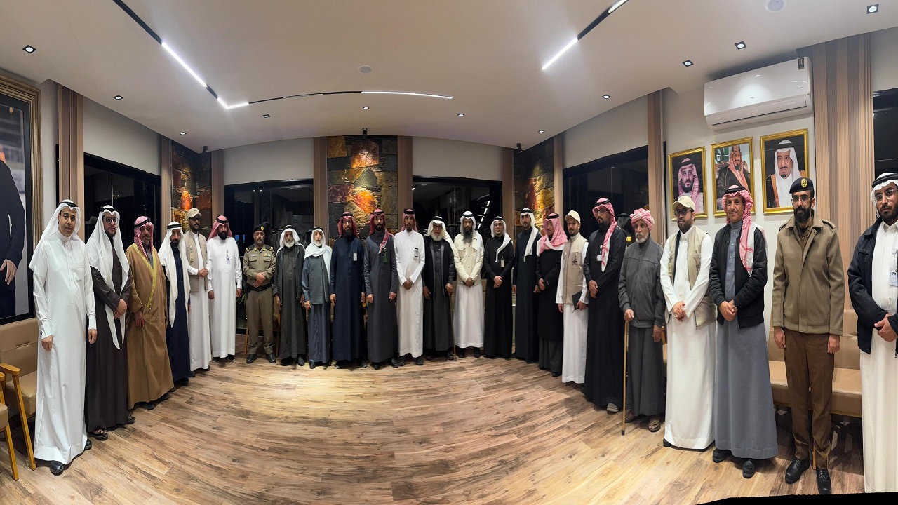 أمير عسير يزور المعرض التوعوي “ولاء”بالسودة