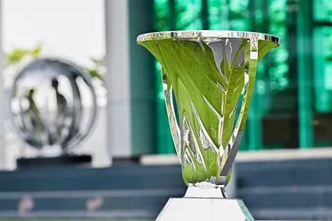 يوكوهاما يفتقد خدمات لاعبه تاكوتو أمام النصر