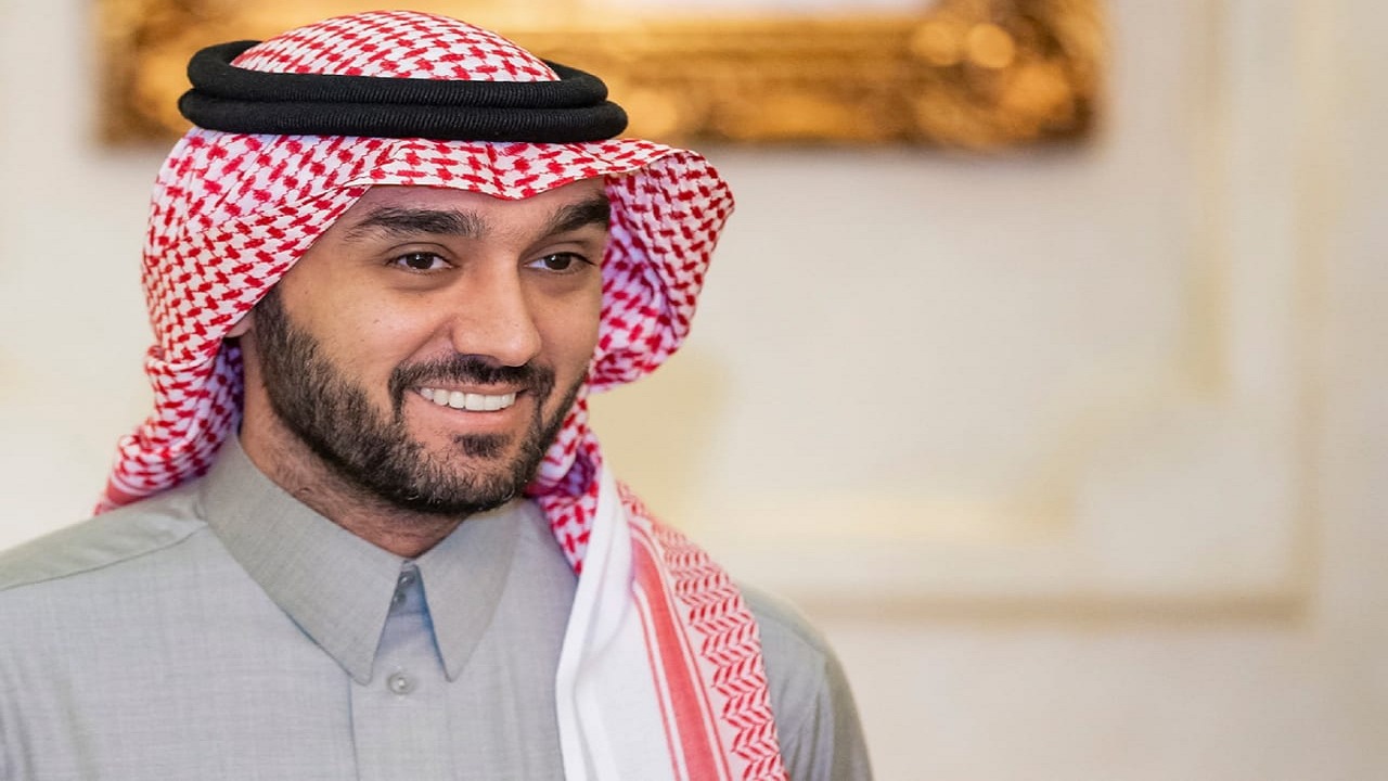 وزير الرياضة: أبارك لفريق الأهلي وكل التوفيق للنصر غداً