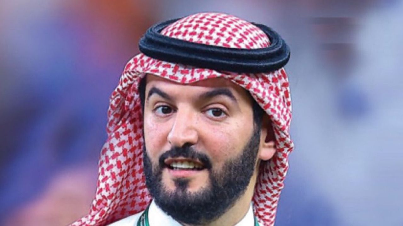 الجماز يوجه رسالة لفهد بن نافل: ضاع الدوري وآسيا في الطريق !