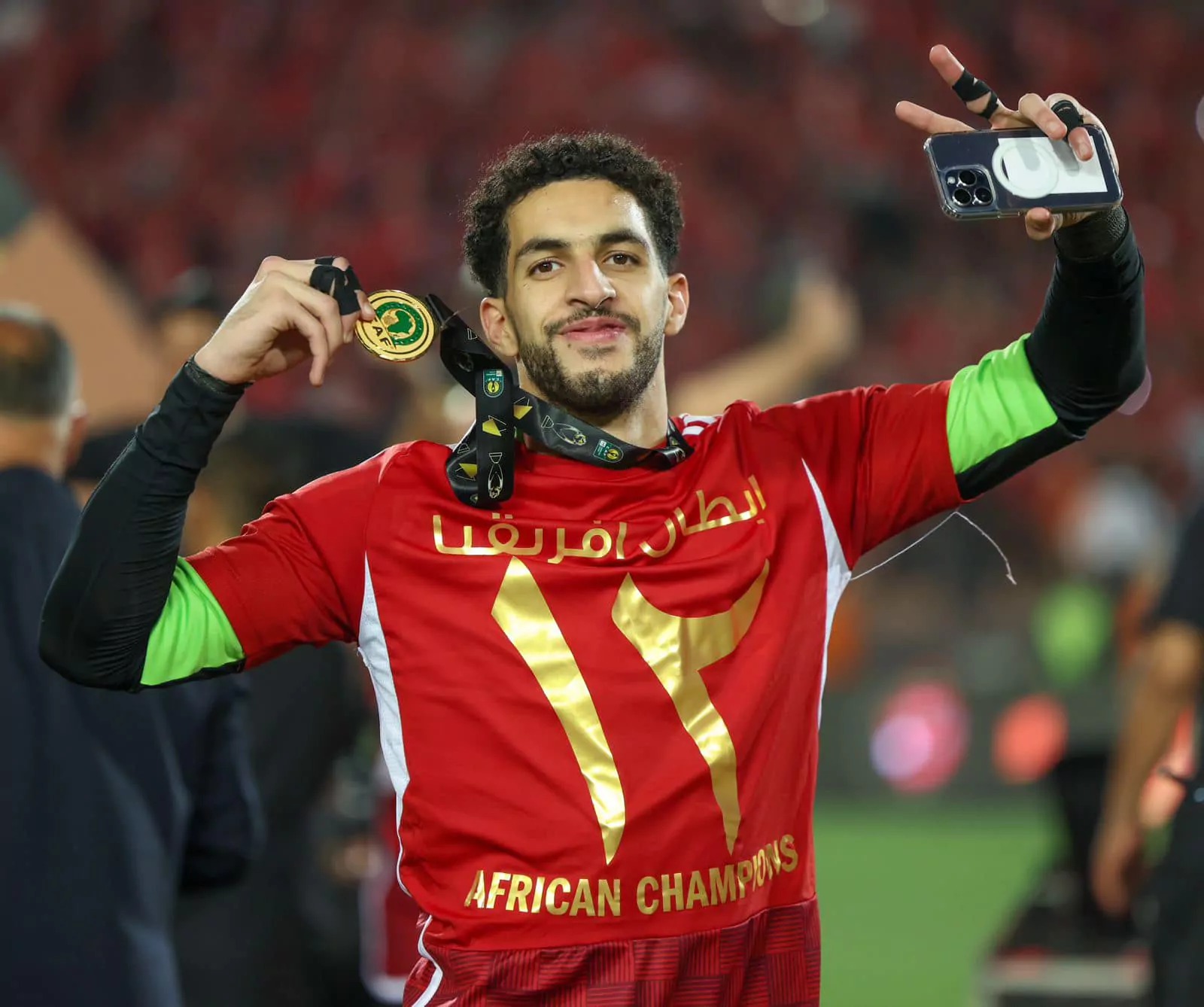 فالنسيا يرغب في التعاقد مع حارس الأهلي المصري