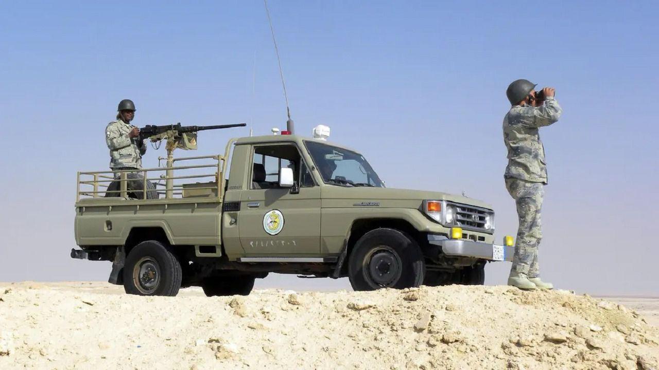 ضبط 16 مخالفًا وإحباط محاولة تهريب مواد مخدرة