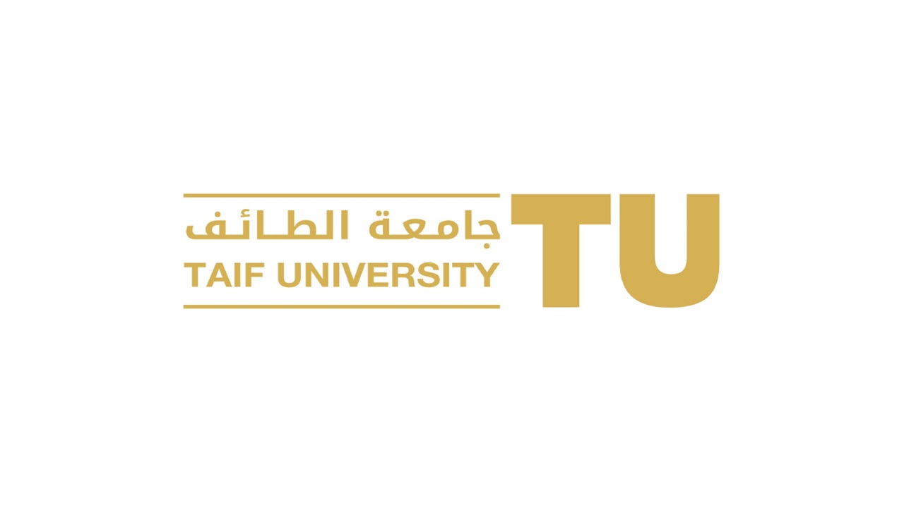 ترقية &#8220;العبود&#8221; إلى أستاذ مشارك في دراسات الترجمة