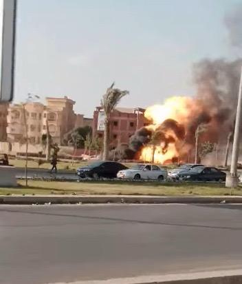 السيطرة على حريق ضخم اندلع بخط غاز رئيسي.. فيديو وصور