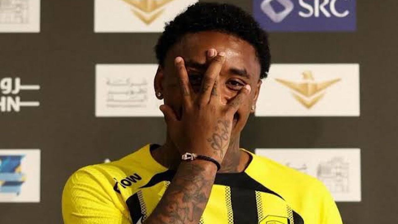 ستيفن بيرجوين قد يغيب عن المباريات الثلاث المقبلة في دوري روشن