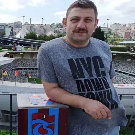 وفاة مشجع تركي قبيل خسارة كبيرة لفريقه