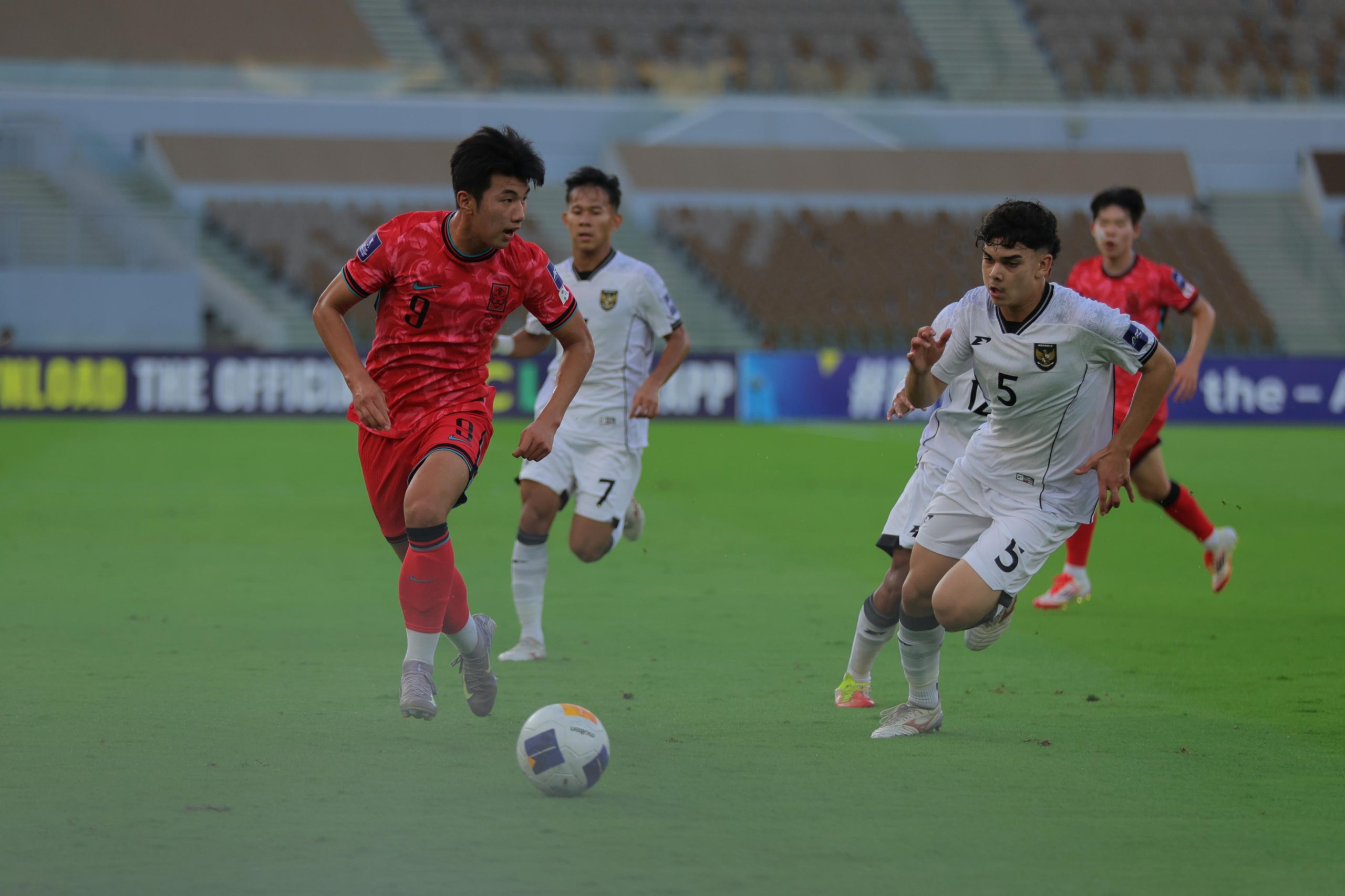 إندونيسيا تحت 17 تفوز على كوريا الجنوبية بهدف قاتل .. فيديو