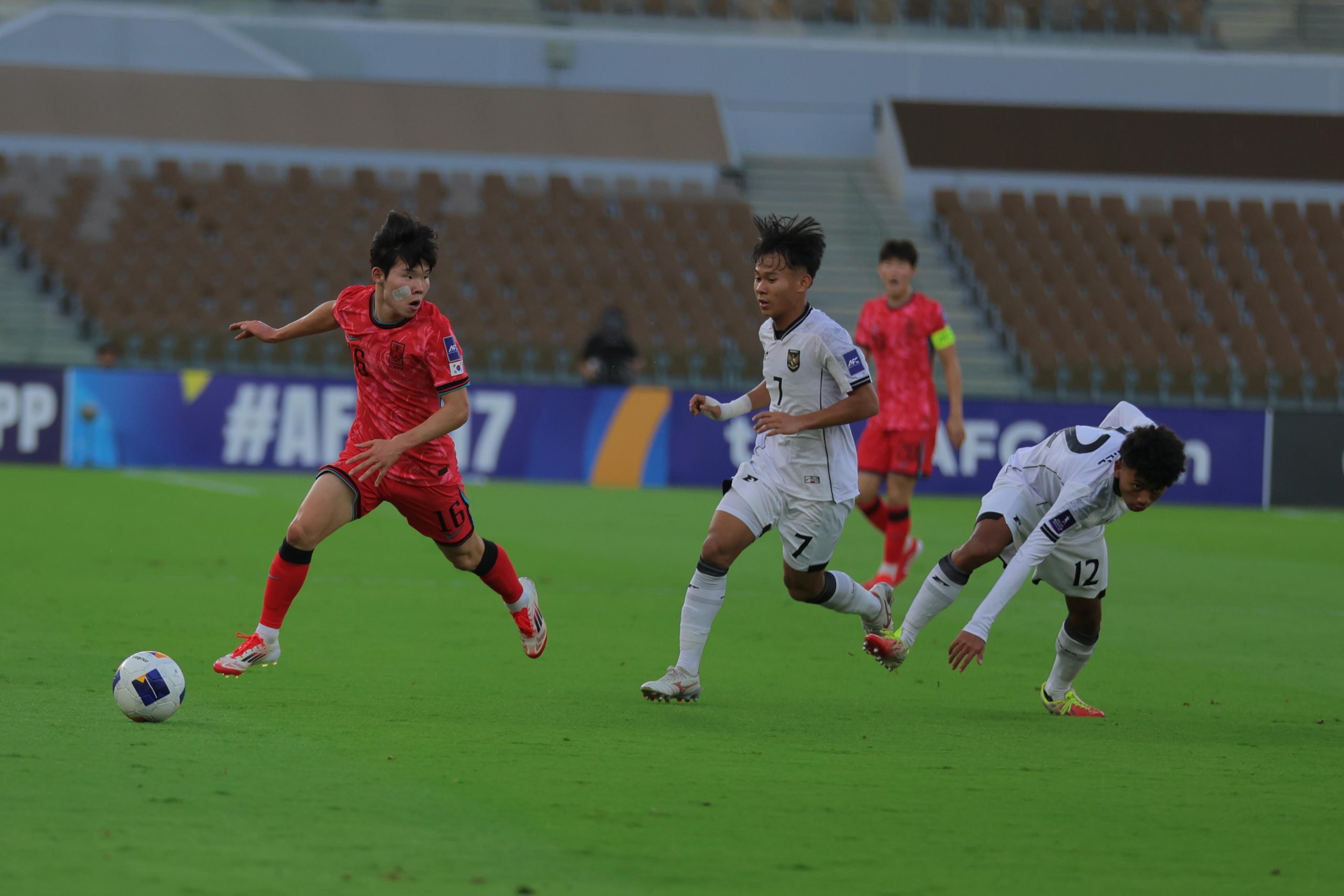 إندونيسيا تحت 17 تفوز على كوريا الجنوبية بهدف قاتل .. فيديو