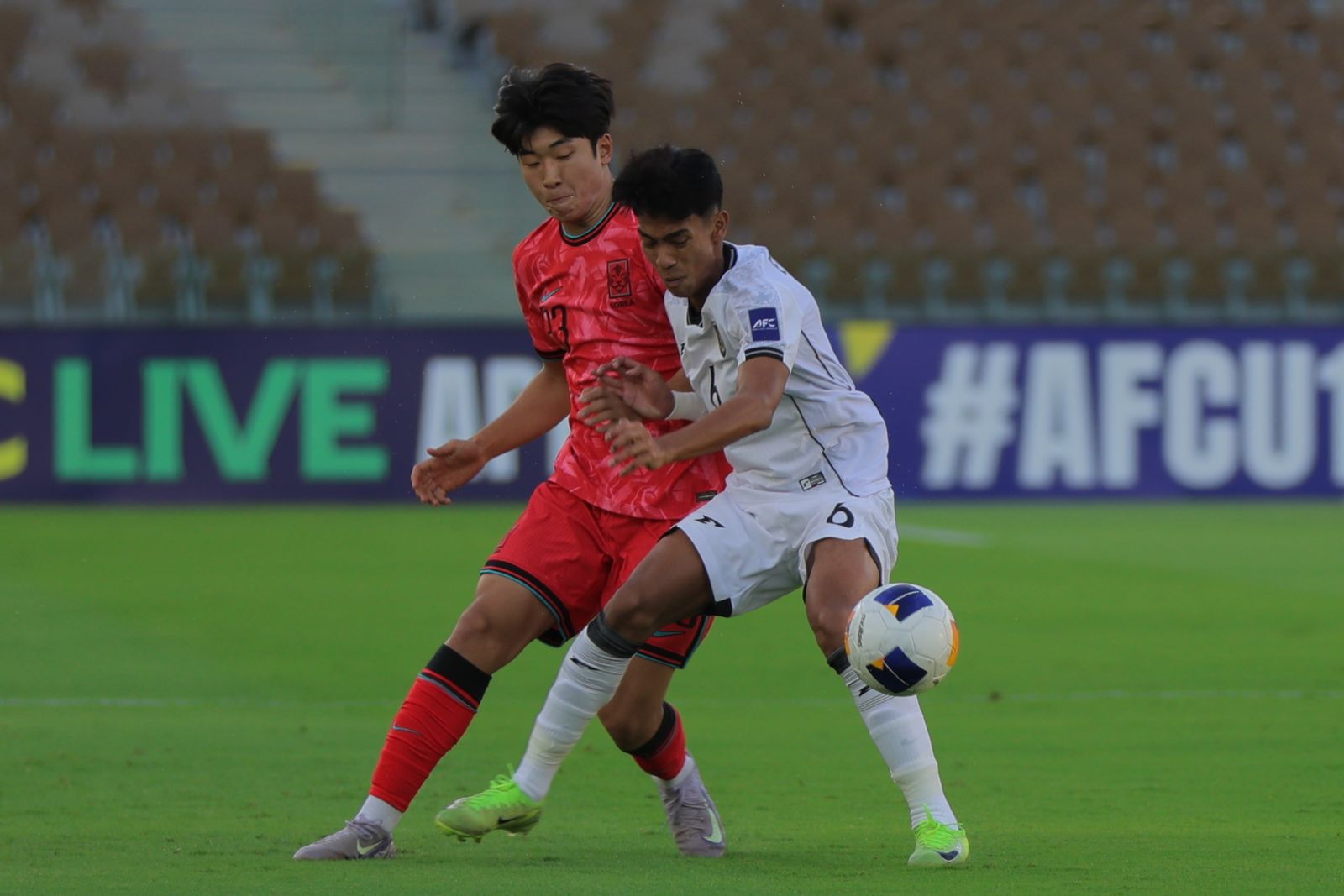 إندونيسيا تحت 17 تفوز على كوريا الجنوبية بهدف قاتل .. فيديو