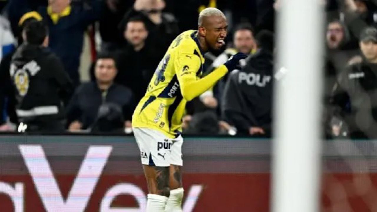 تاليسكا يسجل هاتريك في الدوري التركي .. فيديو