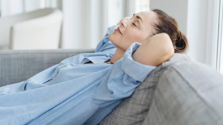 خبراء النوم : القيلولة بعد الثالثة عصرا تؤثر على النوم ليلا