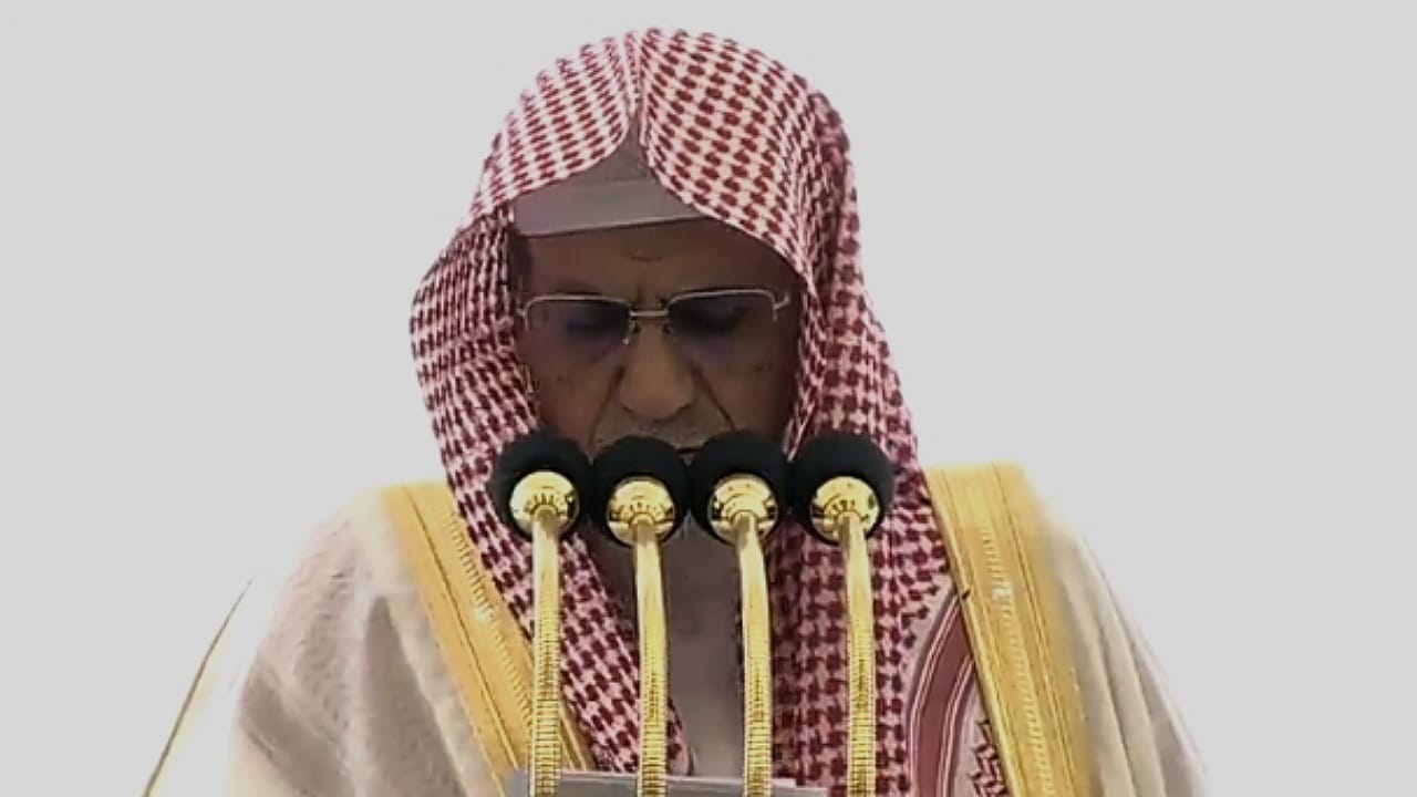 الشيخ صالح بن حميد: تطهير القلوب والألسن سبيل لتحقيق الوحدة والتآلف  ..  فيديو