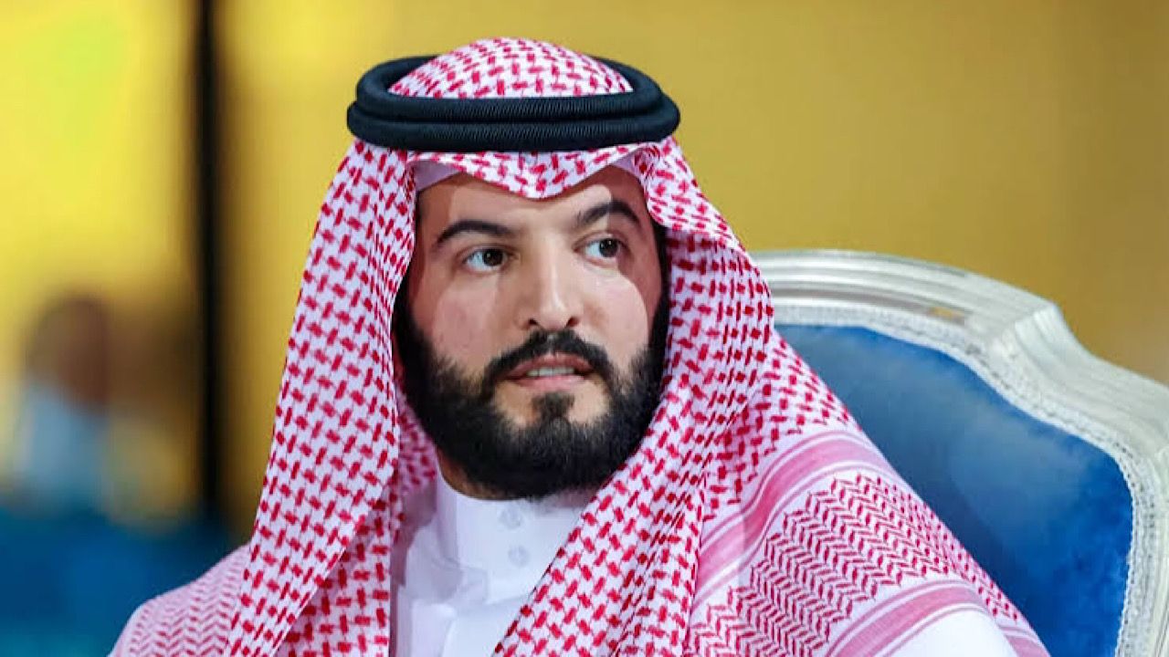 فهد بن نافل : ليلة أخرى يبهر فيها الهلال وعشاقه العالم