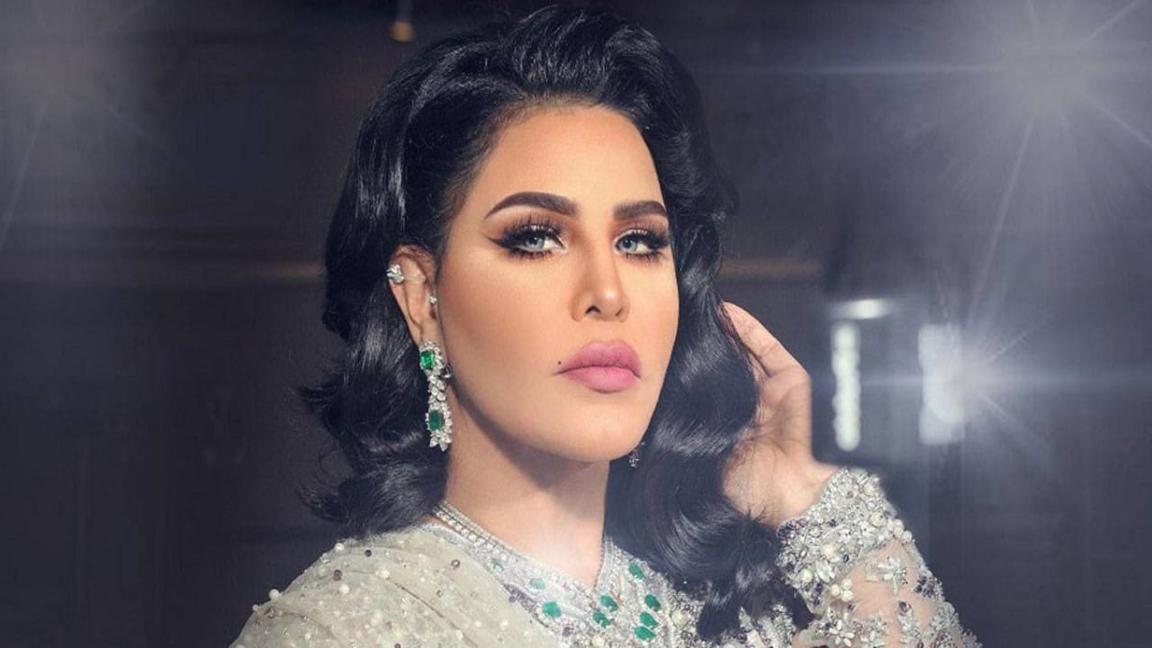 أحلام ترتدي عقدا تبلغ قيمته 27 مليون ريال.. فيديو