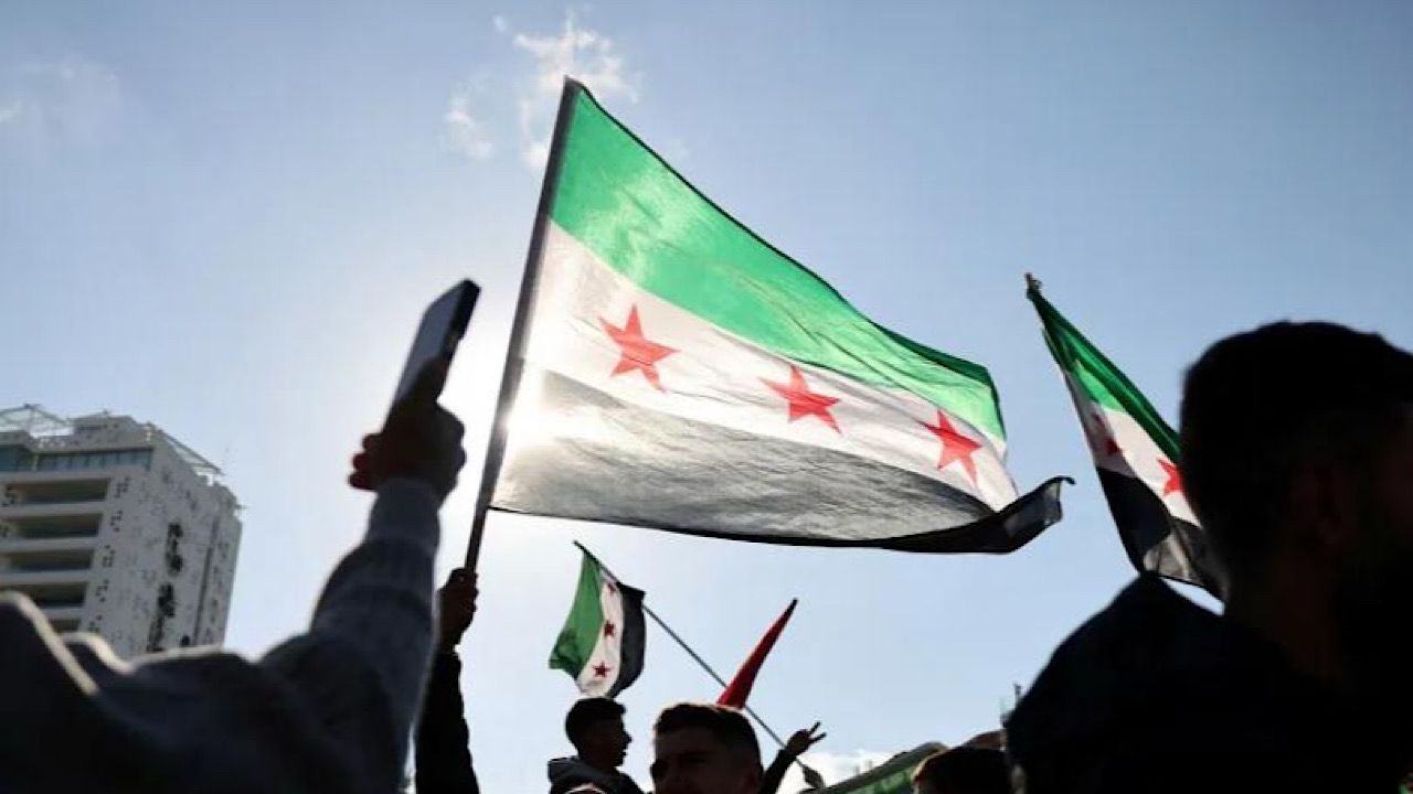 الرئاسة السورية : نرفض أي محاولات لتقسيم سوريا أو إنشاء كيانات فيدرالية