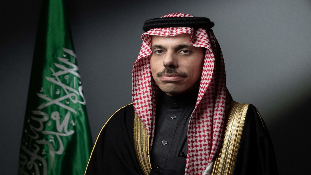 وزير الخارجية يبحث مع نظيريه الإيراني والسوري تطورات الأوضاع المنطقة