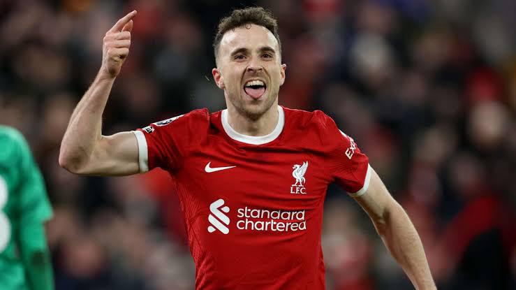 نيوكاسل يونايتد يسعى لضم ديوجو جوتا وإليوت