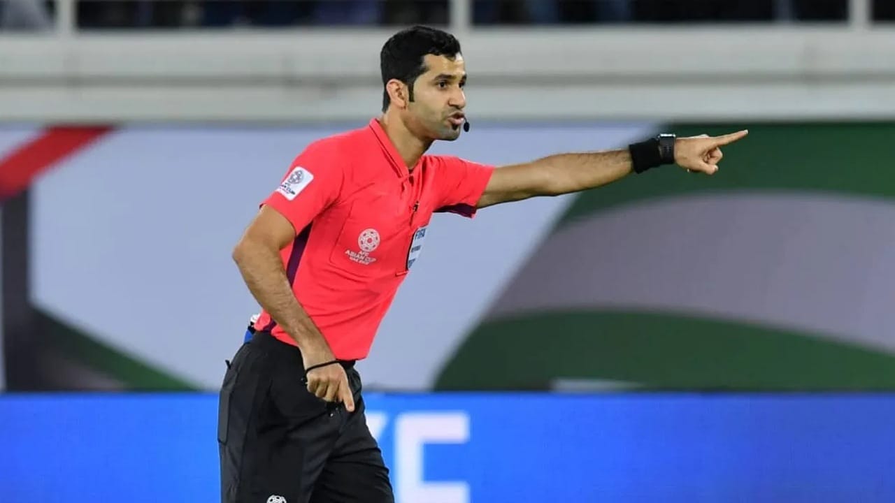 القطري عبدالرحمن الجاسم حكمًا لمواجهة الأخضر وأستراليا