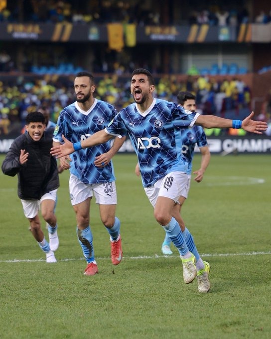 بيراميدز ينجو من الخسارة ويقترب من التتويج بلقب أبطال أفريقيا