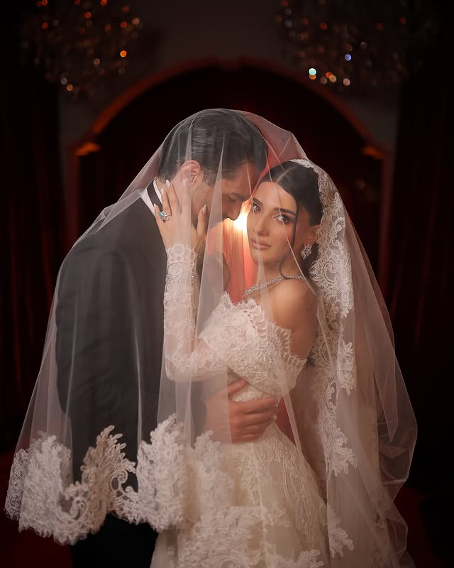 صور جديدة من حفل زفاف نارين بيوتي