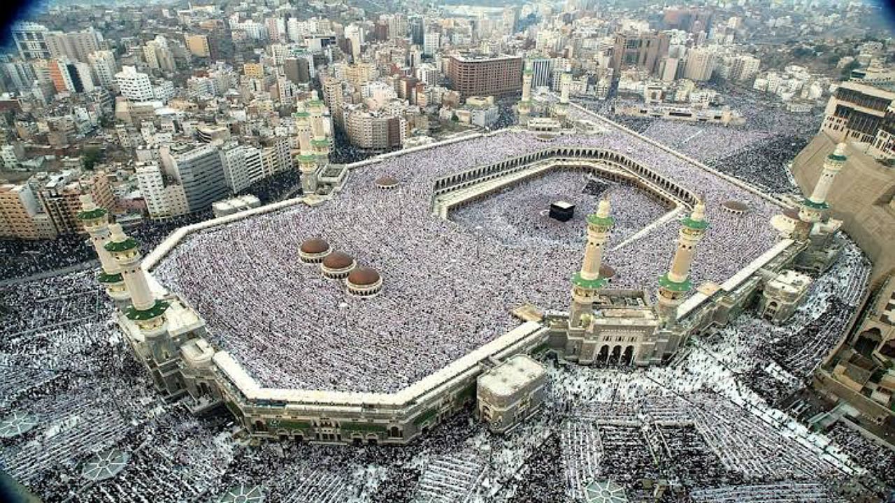 الموارد البشرية: للعامل الحق في أداء فريضة الحج مدفوعة الأجر وفق شروط محددة