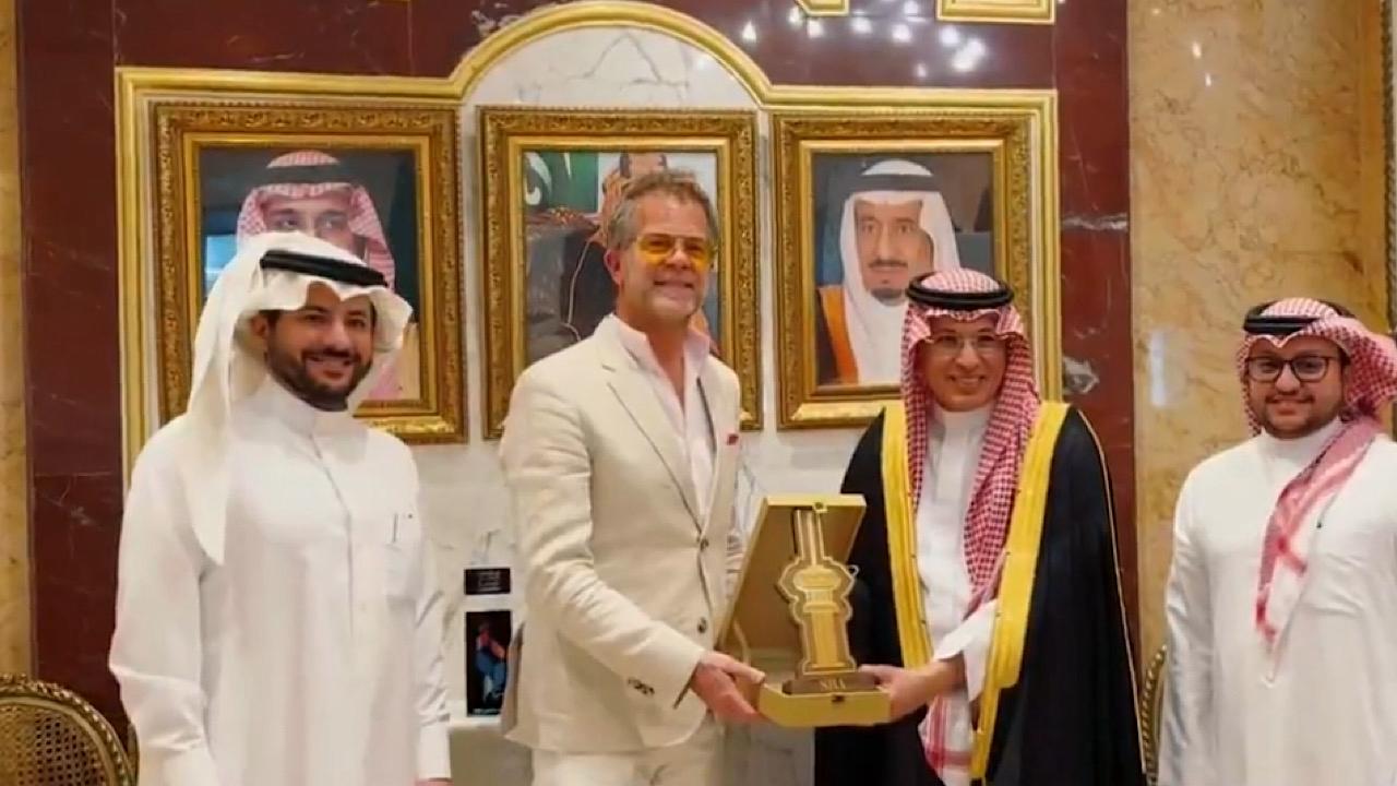 الحارثي يستقبل سورين ويست رئيس شركة TAIT العالمية.. فيديو