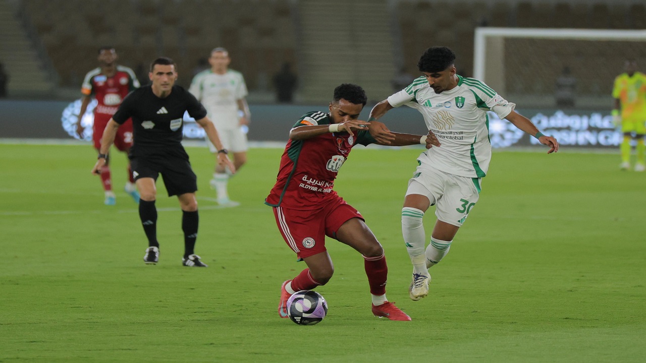 الأهلي يخسر أمام الاتفاق بثلاثية .. صور