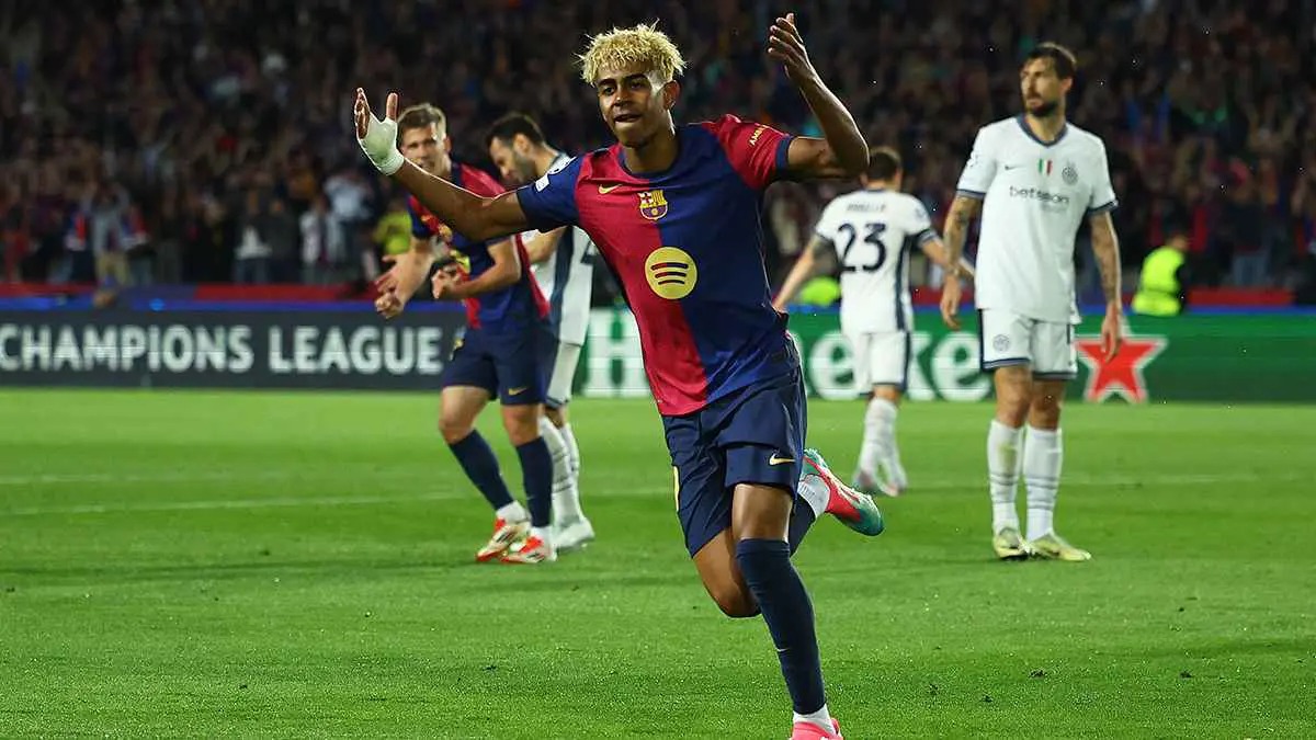 أغنية &#8220;Shake Body&#8221; ووالدة يامال تخطف الأضواء في تتويج برشلونة بكأس الملك.. فيديو